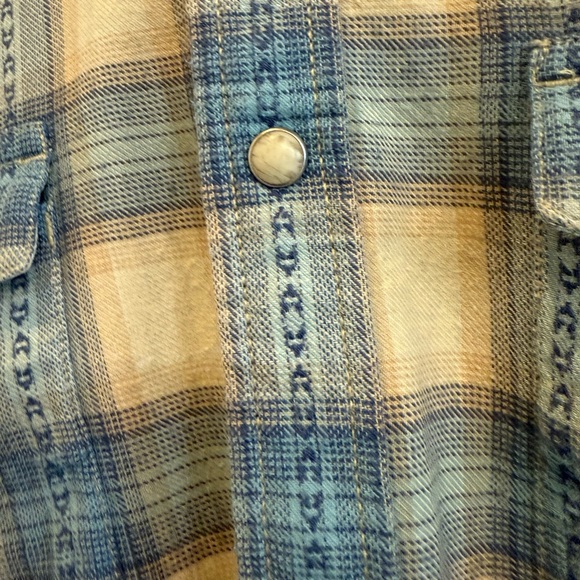Lucky Brand, flannel blue/cream/tan plaid shirt, Large - Picture 6 of 7
